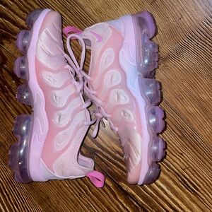 Pink Converse